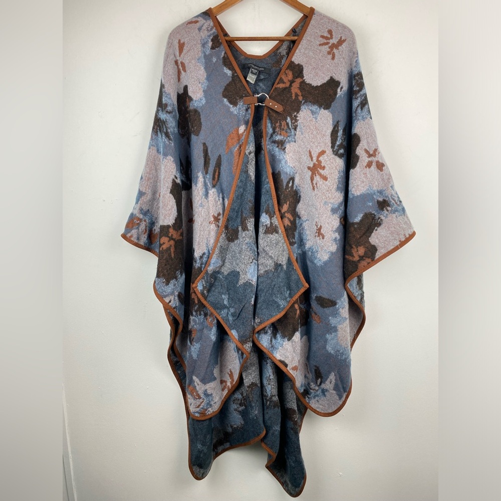Marc New York One Size Women’s Blue Brown Floral Fleece Sweater Poncho Cape